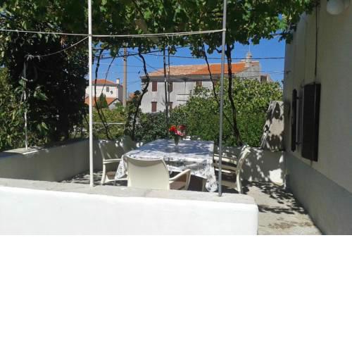 Apartments with a parking space Stivan, Cres - 385