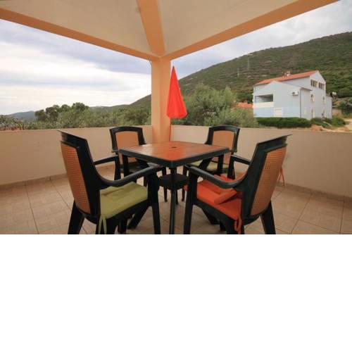 Apartments with a parking space Sveti Jakov, Losinj - 8011