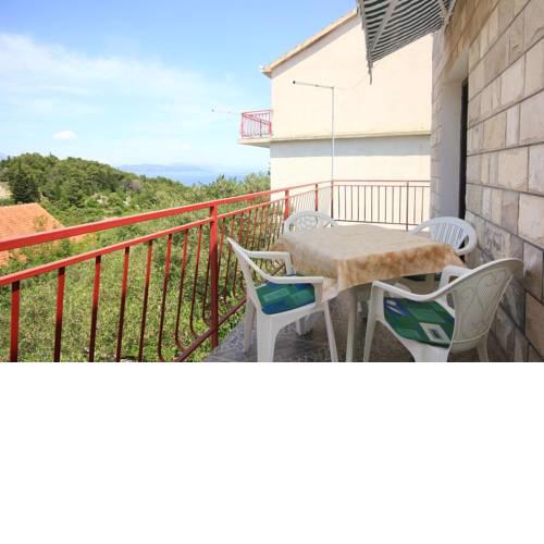Apartments with a parking space Trpanj, Peljesac - 10083