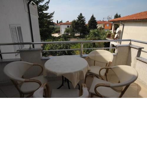 Apartments with a parking space Umag - 7043