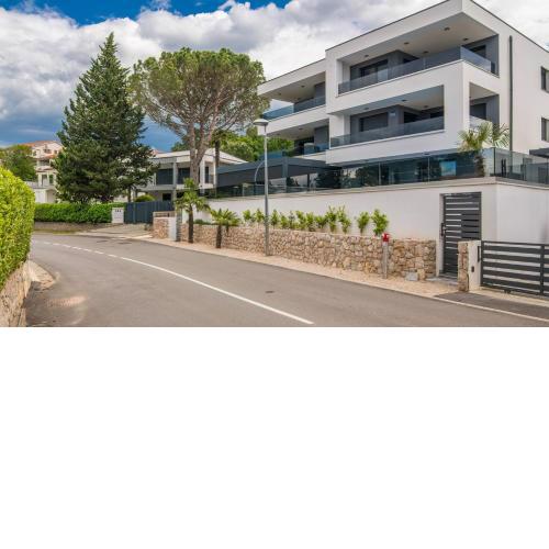 Apartments with a parking space Vantacici, Krk - 19382