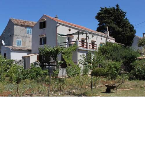 Apartments with a parking space Veli Losinj, Losinj - 8060