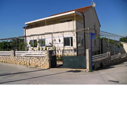 Apartments with a parking space Vodice - 11291