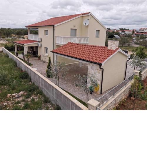 Apartments with a parking space Vodice - 16944