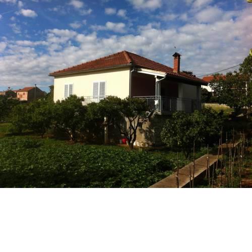 Apartments with a parking space Zaglav, Dugi otok - 11924