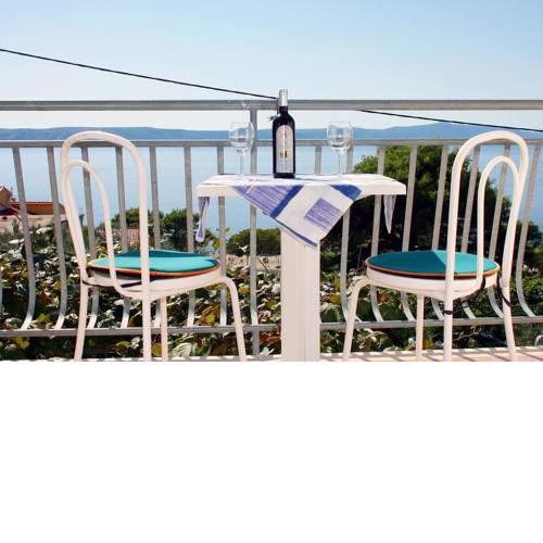 Apartments with a parking space Zivogosce - Porat, Makarska - 10032