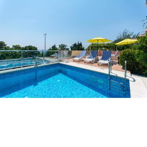 Apartments with a swimming pool Mlini, Dubrovnik - 9009