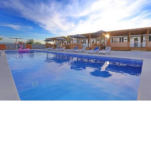Apartments with a swimming pool Turanj, Biograd - 17564