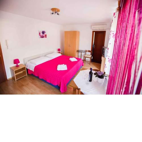 Apartments with WiFi Hvar - 15506