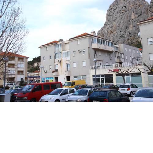 Apartments with WiFi Omis - 12525