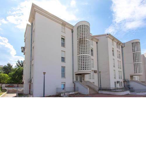 Apartments with WiFi Split - 13415