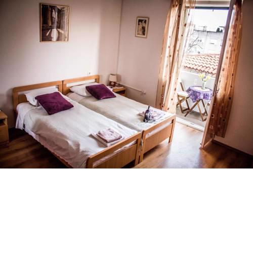 Apartments with WiFi Split - 14299