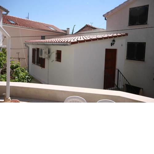 Apartments with WiFi Split - 6975