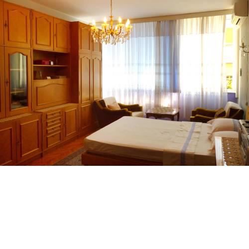 Apartments with WiFi Split - 8328
