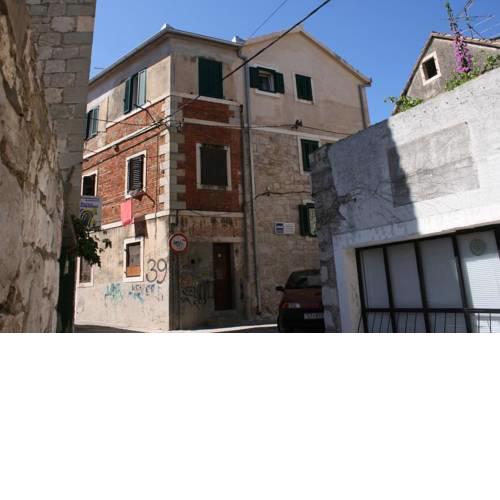 Apartments with WiFi Split - 9679