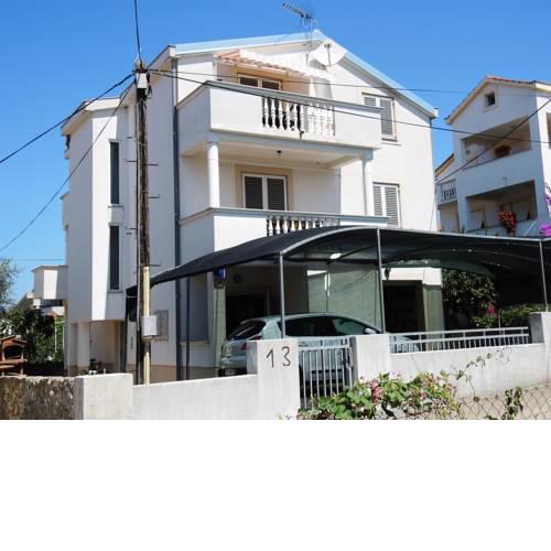 Apartments Zara