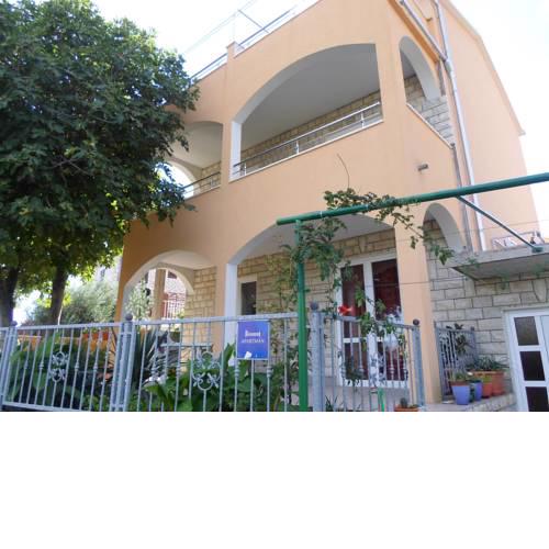 Apartments Zlata