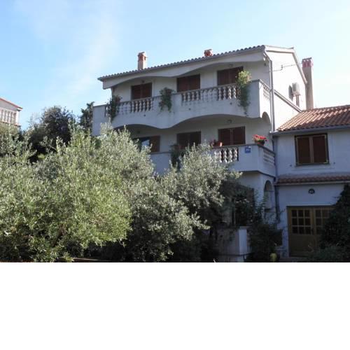 Apartments Zlatko