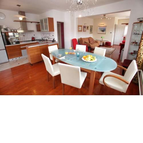 Casa Zorana-Alba Apartments