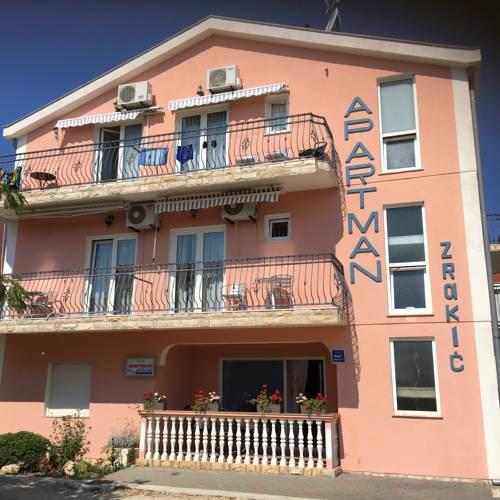 Apartments Zrakic
