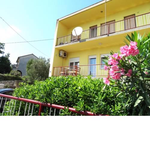 Apartments Zrinko