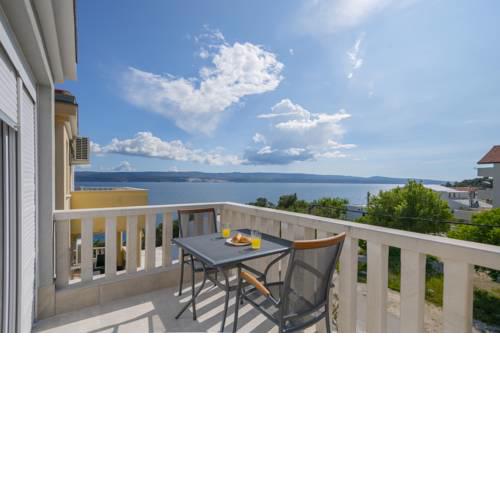 Apartments Zvone