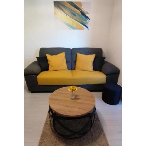 Apolon Apartment