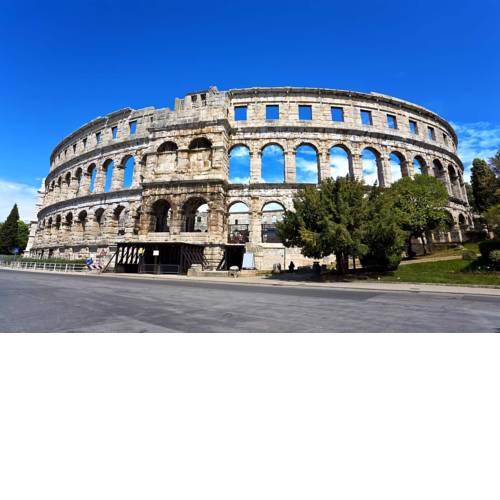 ARENA PULA CENTAR APARTMENT