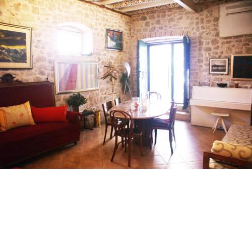 ArtCaffe Apartments