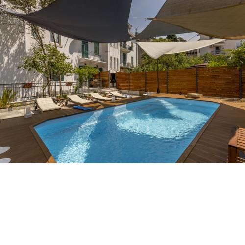 Evala luxury rooms with pool and garden
