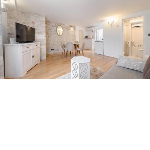Aurum Templi Suites