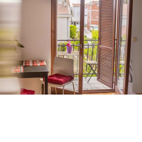 Ava apartmani