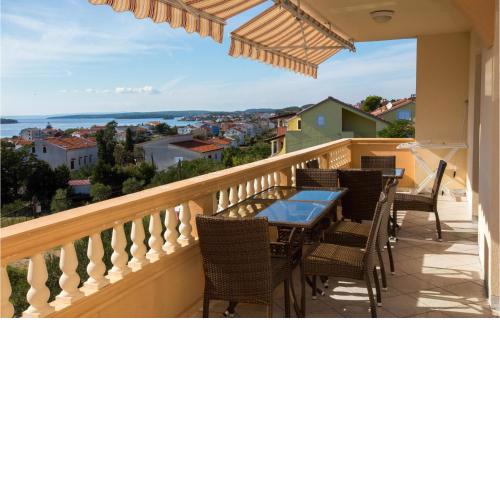 Awesome apartment in Barbat with 3 Bedrooms