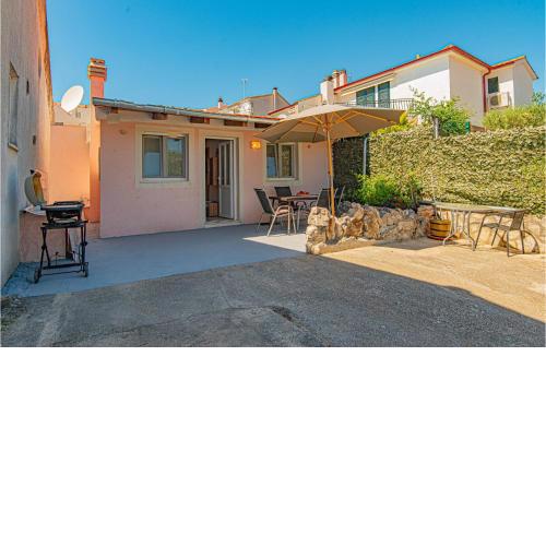 Awesome apartment in Brodarica with WiFi and 1 Bedrooms