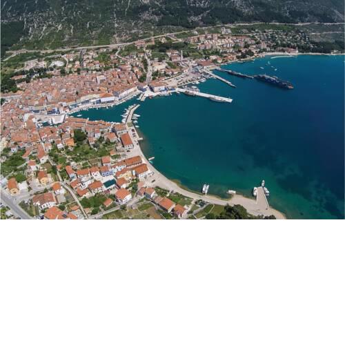 Awesome apartment in Cres with WiFi and 2 Bedrooms