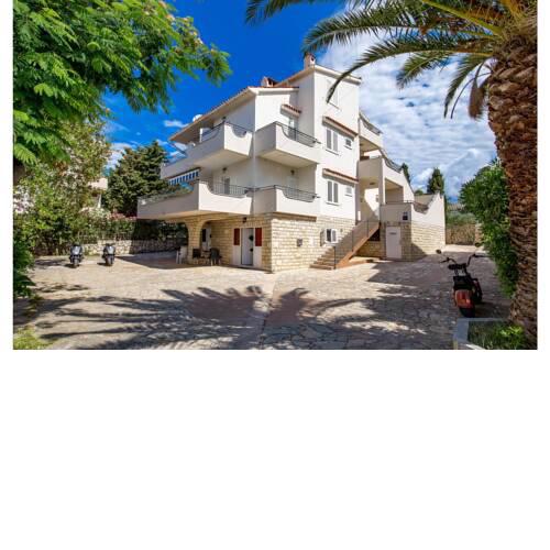 Awesome apartment in Novalja w/ WiFi and 1 Bedrooms