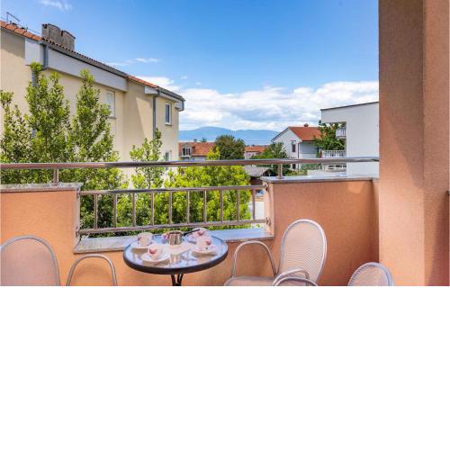 Awesome apartment in Radici with WiFi and 2 Bedrooms