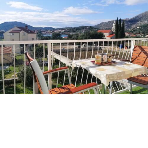 Awesome apartment in Slano w/ WiFi and 2 Bedrooms
