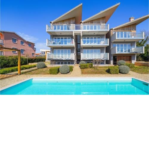 Awesome apartment in Zambratija with Outdoor swimming pool, WiFi and 2 Bedrooms