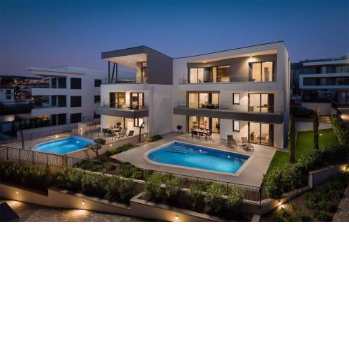Awesome apartment in Zidarici with WiFi and 2 Bedrooms