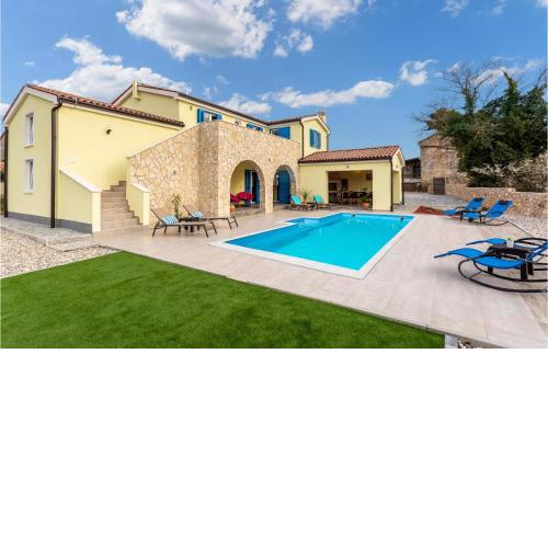 Awesome home in Dobrinj with Outdoor swimming pool, WiFi and 4 Bedrooms