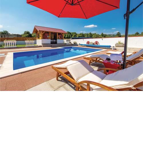 Awesome home in Gospic w/ Outdoor swimming pool, WiFi and Outdoor swimming pool