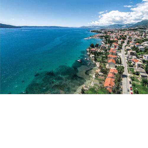 Awesome home in Kastel Sucurac w/ WiFi, Heated swimming pool and 9 Bedrooms