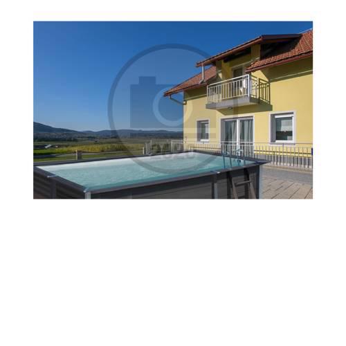 Awesome home in Ogulin w/ Outdoor swimming pool, WiFi and 3 Bedrooms
