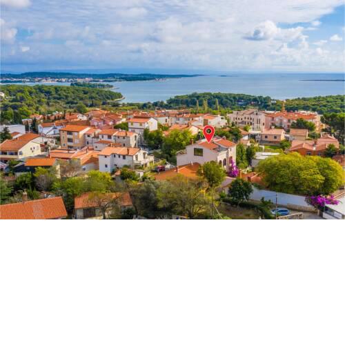 Awesome home in Premantura w/ WiFi and 3 Bedrooms