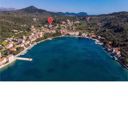 Awesome home in Sipanska Luka w/ Outdoor swimming pool and 6 Bedrooms