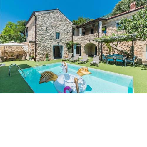 Awesome home in Tribalj w/ Outdoor swimming pool, Sauna and 4 Bedrooms
