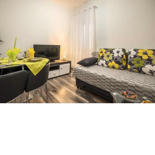 Bajamonti-lovely apartment in Diocletian's Palace