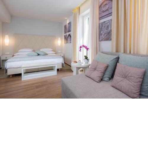 Balatura Split Luxury Rooms