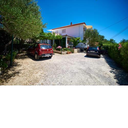 Balen Guest house